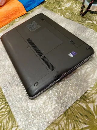 PC Portatile HP + SSD + Intel Core I7