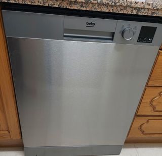 Lavavajillas Beko Acero Inox 24 Cubiertos.