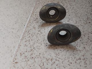 2 Tuercas Rueda Renault 8 y 10