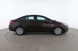Opel Astra 1.6 CDTI DPF Excellence