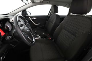 Opel Astra 1.6 CDTI DPF Excellence