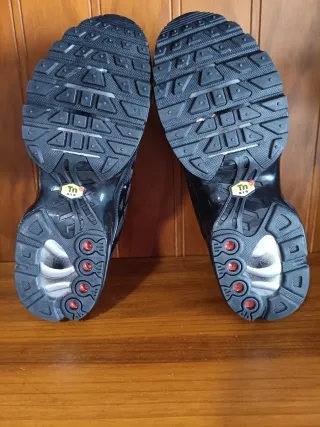 Nike TN negras