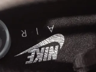 Nike TN negras