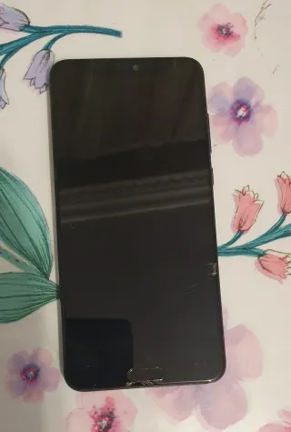 Huawei Mate 20 Pro
Pezzi