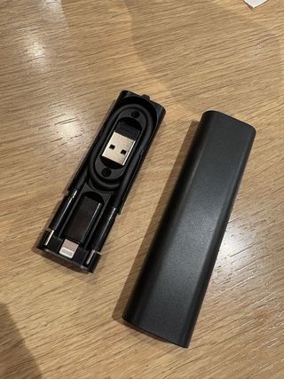 Cargador portátil USB y Lightning