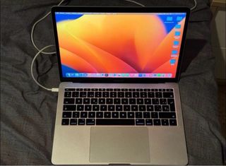 MacBook Pro i5 2017 Plata