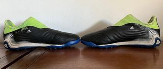 Botas de fútbol Adidas negras y verdes