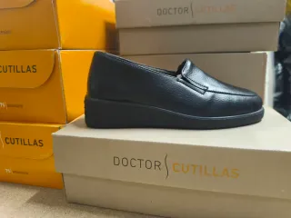Zapatos Doctor Cutillas señora negros