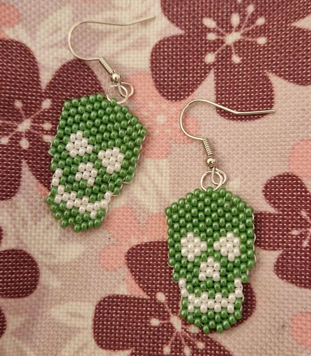 Orecchini "Teschio" interamente fatti a