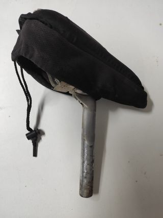 Sillín de bicicleta negro