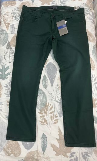 Pantalón Angelo Litrico Slim Leg Verde Talla 42