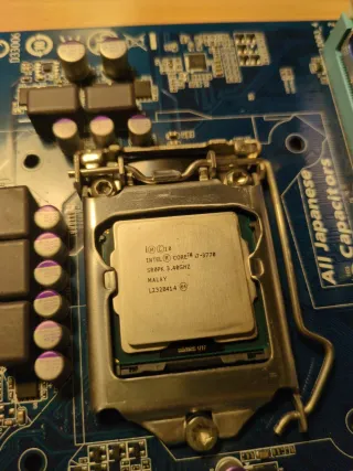 Gigabyte GA-Z77M-D3H + i7 3770 + 32gb RAM