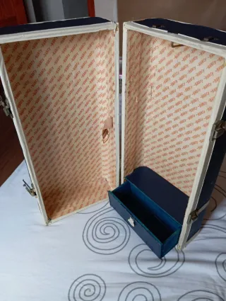 Baúl Nancy Antiguo 70s Azul y Beige 