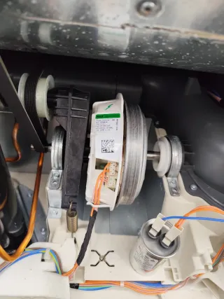 Ricambi per asciugatrici Indesit