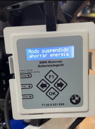 CARGADOR BATERÍA BMW