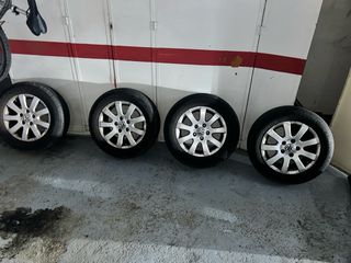 Llantas con neumáticos Volkswagen