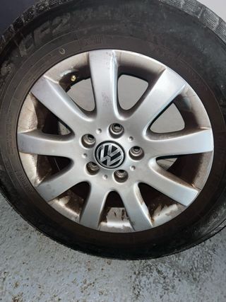 Llantas con neumáticos Volkswagen