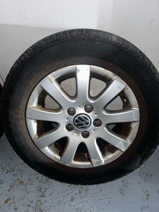 Llantas con neumáticos Volkswagen