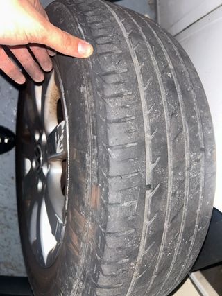 Llantas con neumáticos Volkswagen