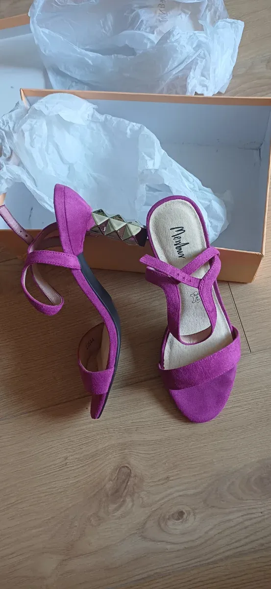 Sandalias Menbur Fuchsia Tacon Bajo