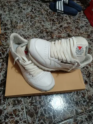 Reebok Classic Blancas