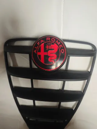 Parrilla Alfa Romeo Mito