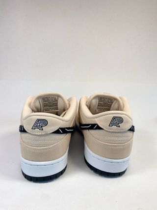 Nike SB Dunk Low Albino & Preto - 46 EU