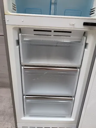 FRIGORÍFICO SIEMENS 2,00m A++ INOX