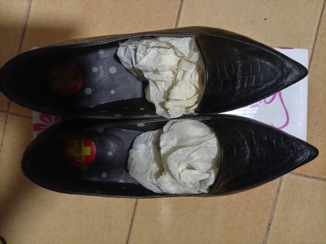 Zapatos de piel negros punta fina