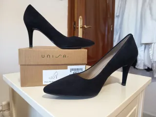 Tacones Unisa Ante Negro T. 38.5