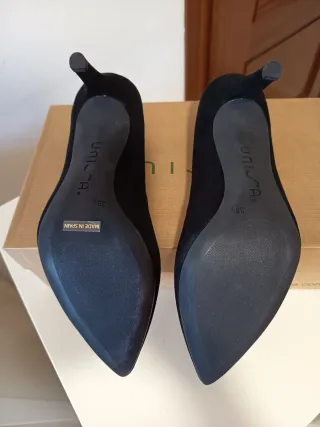 Tacones Unisa Ante Negro T. 38.5