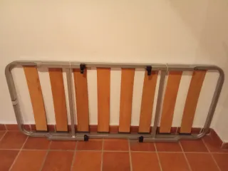 Cama individual- patas plegable