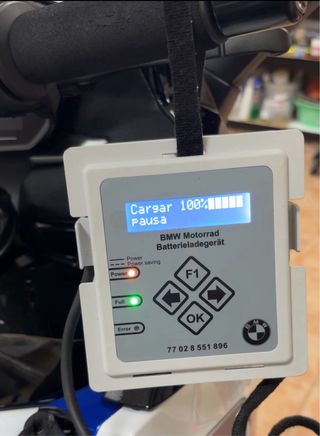 CARGADOR BATERÍA BMW