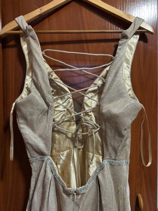 Vestido de fiesta albaricoque/dorado con cordones