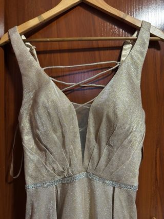 Vestido de fiesta albaricoque/dorado con cordones