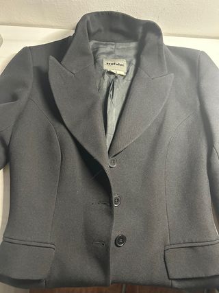 Chaqueta americana Trafaluc negra
