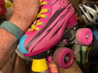 Patines 4 Ruedas Rosas y Amarillos