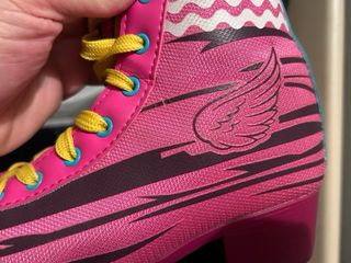 Patines 4 Ruedas Rosas y Amarillos