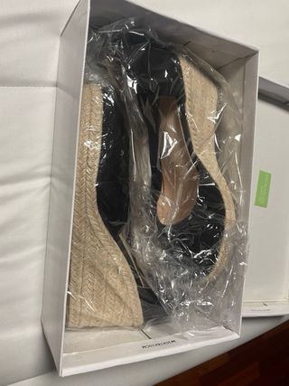 Zapatos de cuña negros