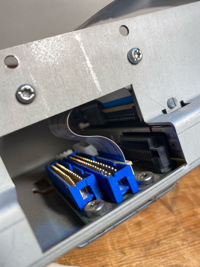 Unidad CD y disquetera