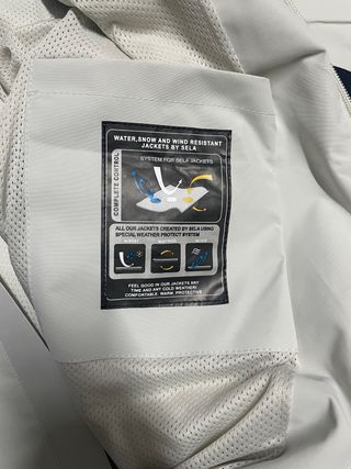 Giacca Arc'teryx Beige e Nera