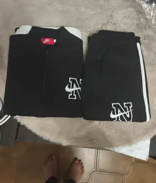 Conjunto Chándal Nike Negro y Blanco