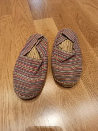 Alpargatas talla 38 multicolor