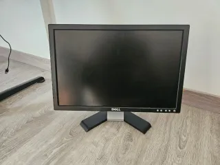 Pantalla Dell Negra