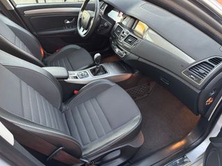 Renault Laguna 2011