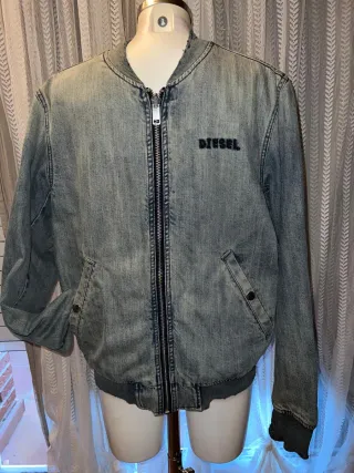 Chaqueta vaquera Diesel reversible tipo bomber 