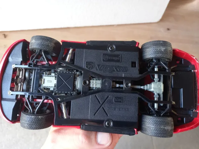 Modellino Auto Viper RT/10 Rossa