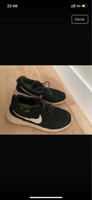 Nike Roshe Run negras
