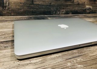 MacBook Pro i7 Retina 