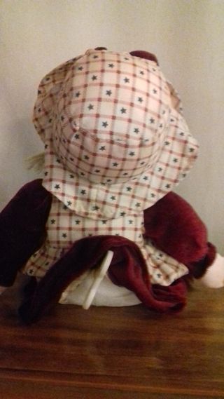 Muñeca musical vintage